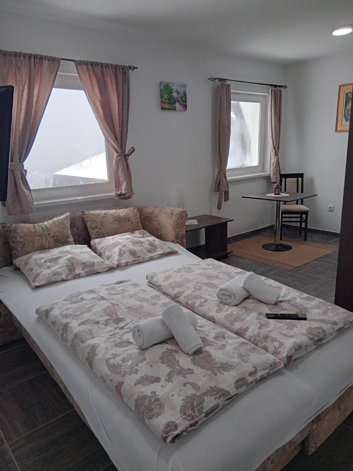 Vila Mozart - Apartments & Studios Kopaonik Dış mekan fotoğraf
